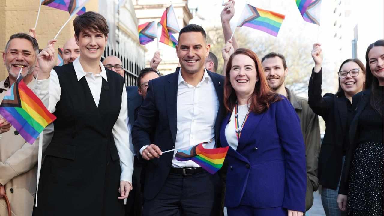 Bill to shift Mardi Gras home from 'laggard to leader'