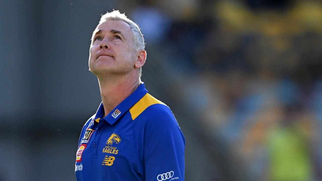 Justin Langer's wisdom bolsters Eagles coach Simpson