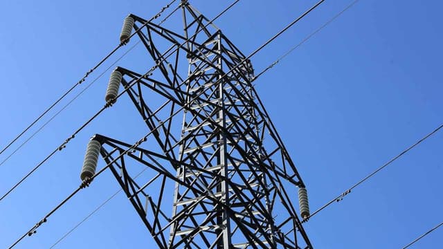 Investing in renewables will combat energy supply risk