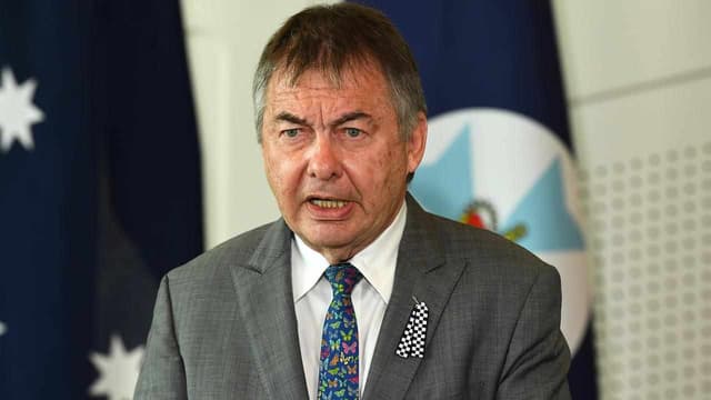 Sofronoff asks ACT chief to retract 'unethical' claims