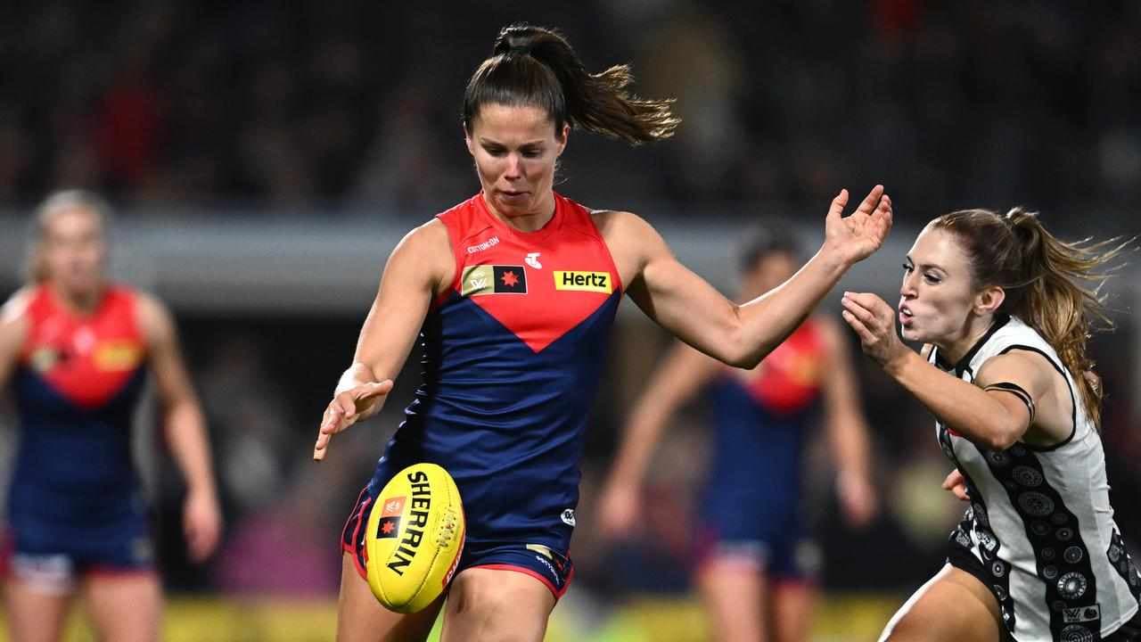 Demons open AFLW season with big win over Magpies