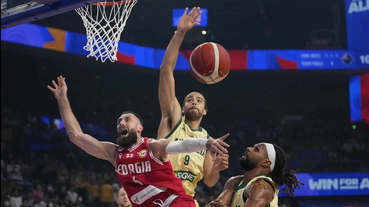 Goorjian defends rebuilding Boomers' World Cup campaign