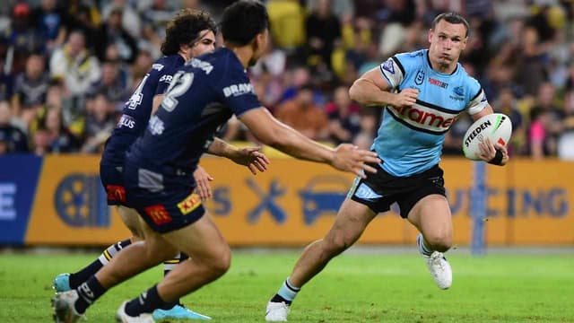 Sharks to play Tracey at fullback for elimination final