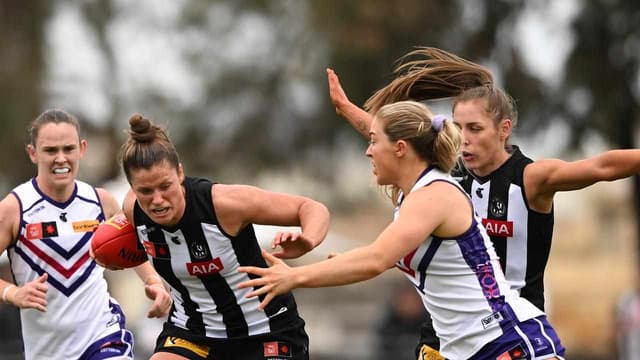 Collingwood ease past Dockers to open AFLW account