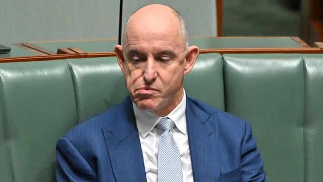 Former minister referred to anti-corruption commission