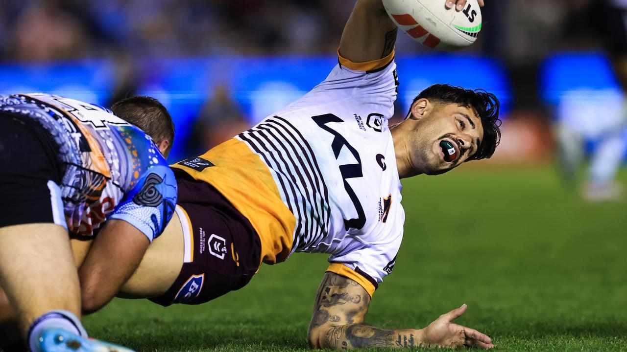 Walters office chat where Broncos' Arthars edged Oates