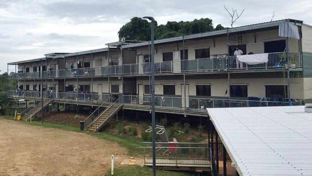 Asylum seekers in PNG evicted from accommodation