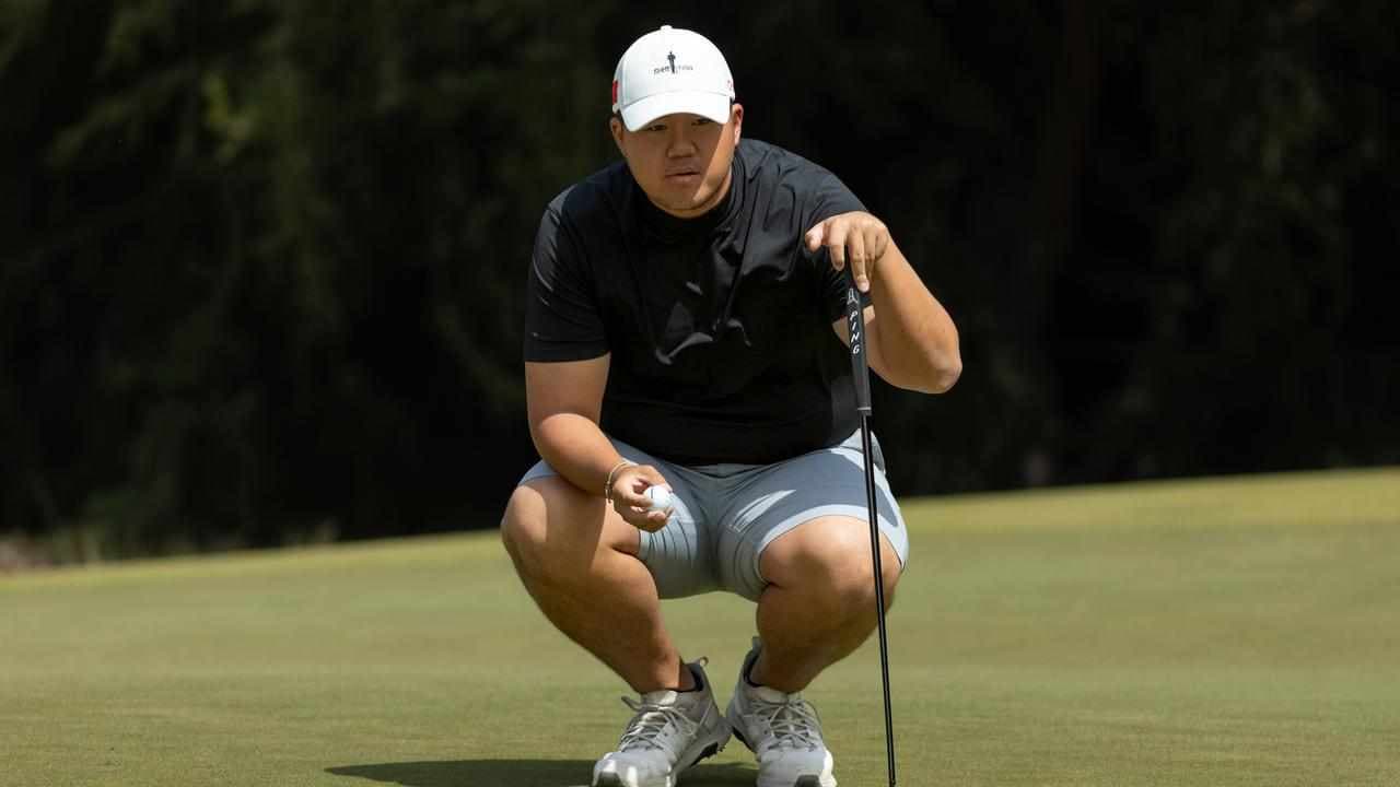 Zheng upstages Aussie golfers in race for Masters berth
