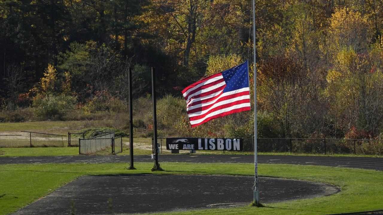 Maine shooting suspect found dead, motive a mystery