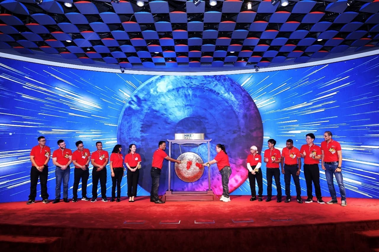 J&T Express makes HKEX debut, a milestone in its journey towards becoming a global logistics leader