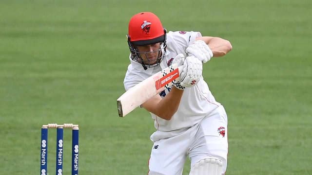 Hunt's Test reminder with century in Gabba gloom