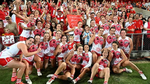 Swans shine and down Suns in AFLW finals debut