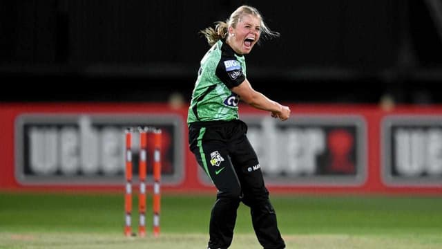 Teenage Star Illingworth eyes record WBBL speeds