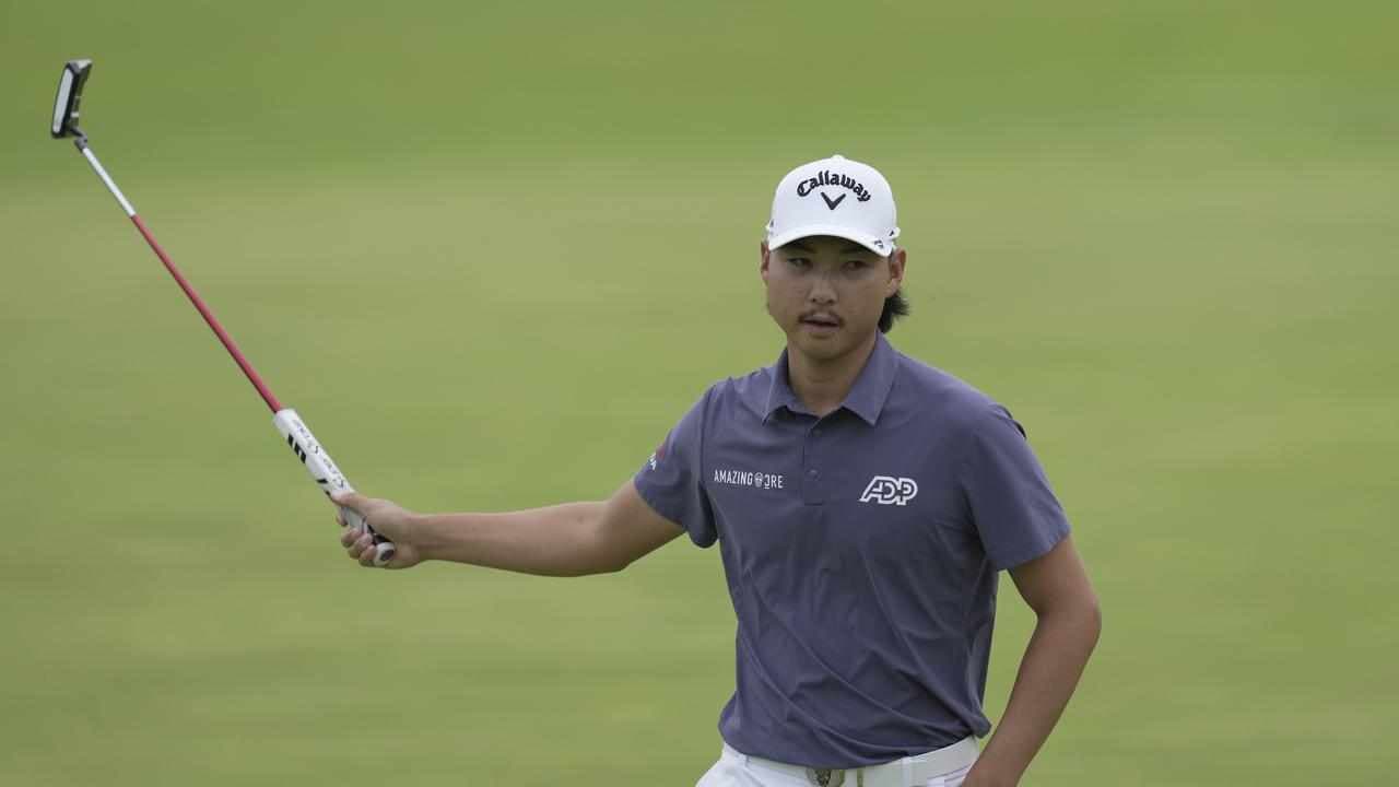 Monster putt boosts Lee hopes in Euro tour finale