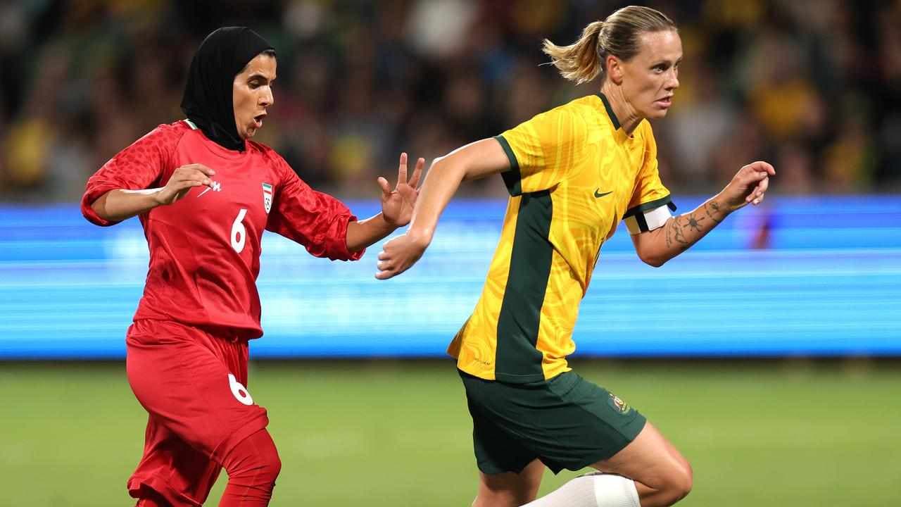 Matildas' van Egmond signs short-term A-League deal
