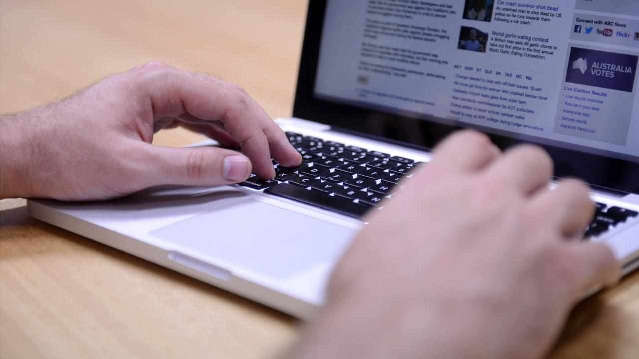 Electronic medical record glitch hits hospitals