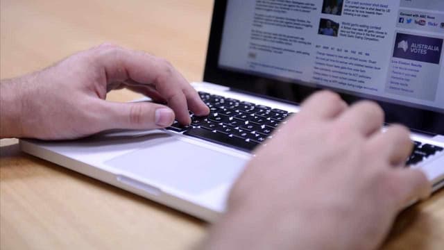 Electronic medical record glitch hits hospitals