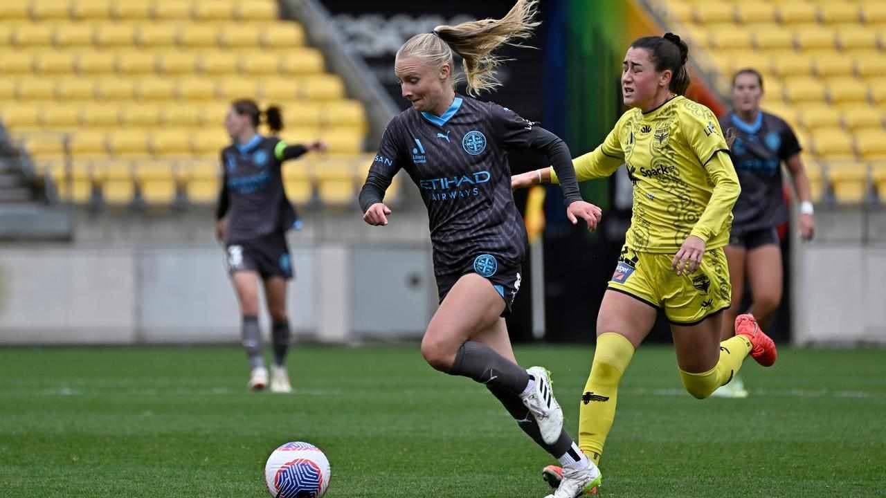 Vidosic calls for spate of ACL injuries to be probed