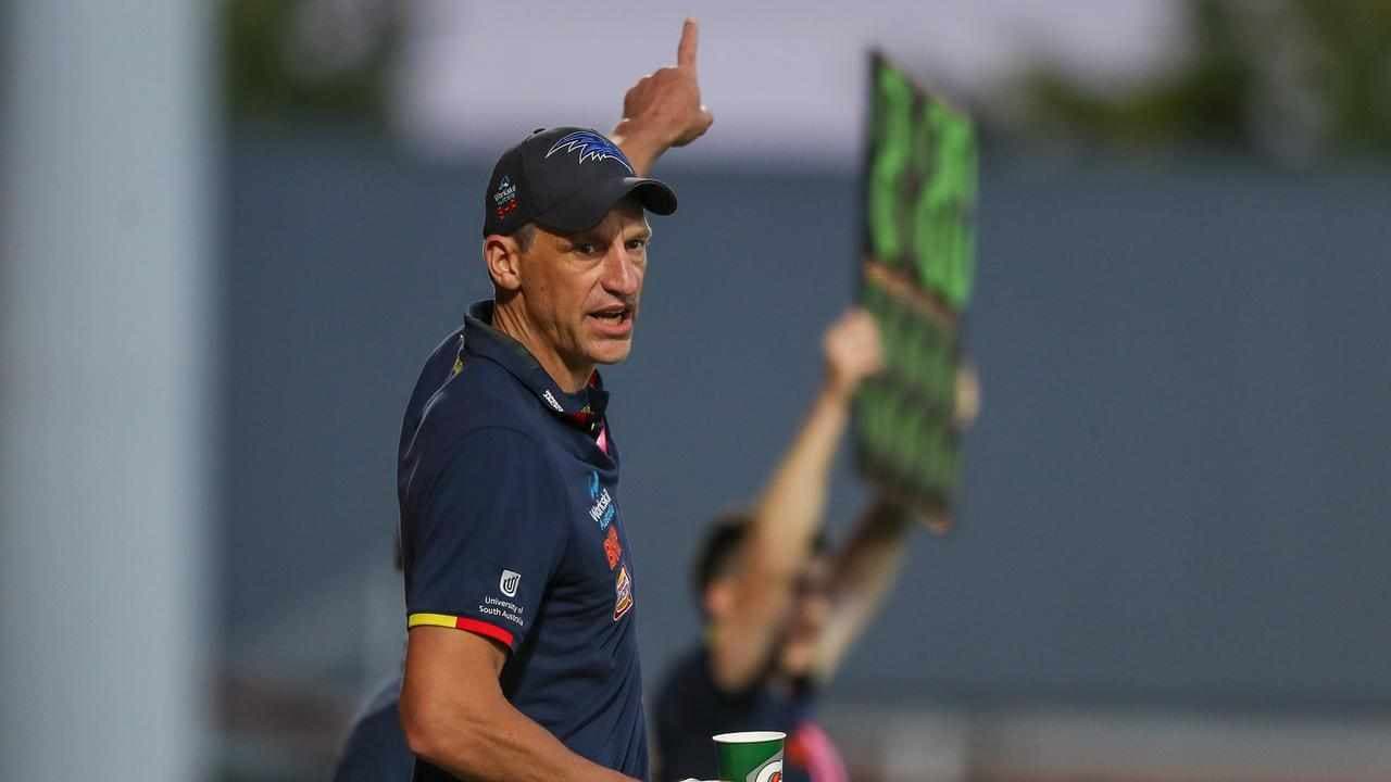 Crows coach tips tight AFLW prelim final against Roos