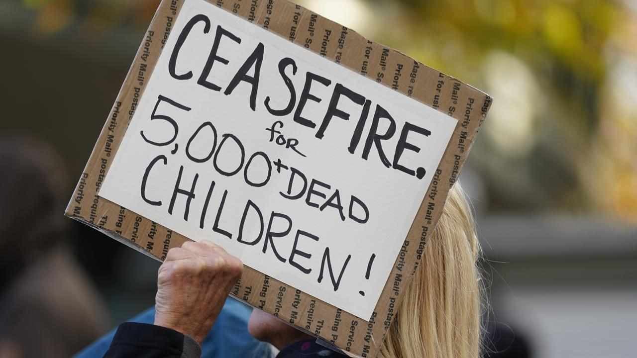 Wong welcomes hostages being freed, calls for peace