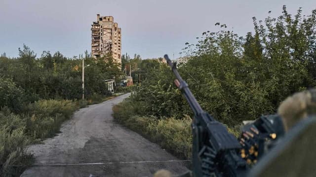 Ukraine says two killed as Russian forces shell Kherson