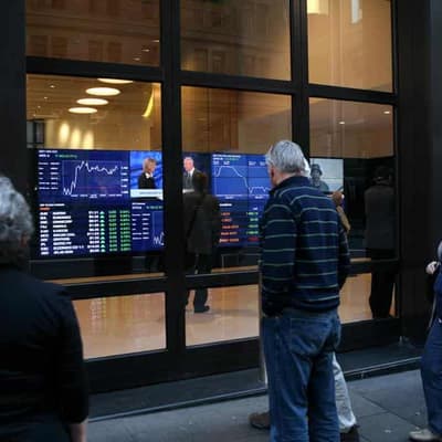 Super funds, banks soon to give more financial advice