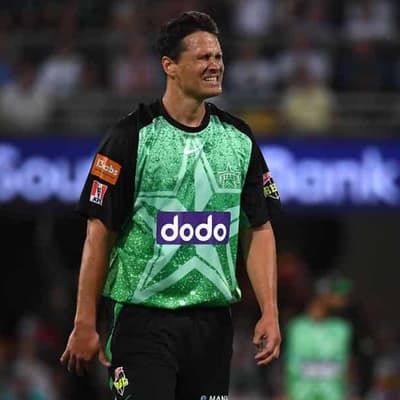 Stars skipper Maxwell sidelined, Coulter-Nile in doubt