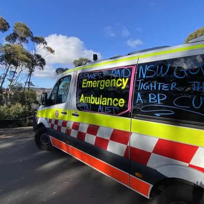Pay deal closer for paramedics after late night talks