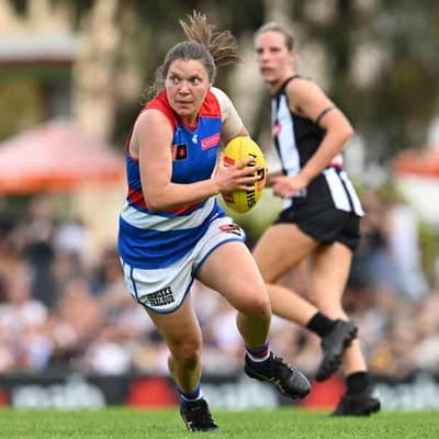 Lamb leaves Bulldogs in mammoth 11-club AFLW trade