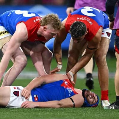 AFL keen to tighten rule on smothers after Maynard case