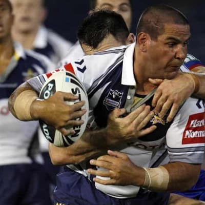 Ex-NRL star Carl Webb dies aged 42 after MND battle