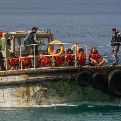 Accused child people smugglers to get $27.5m compo