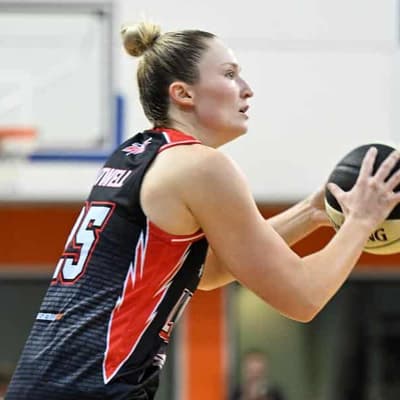 Atwell shoots Lynx past Flyers, Melbourne stars again