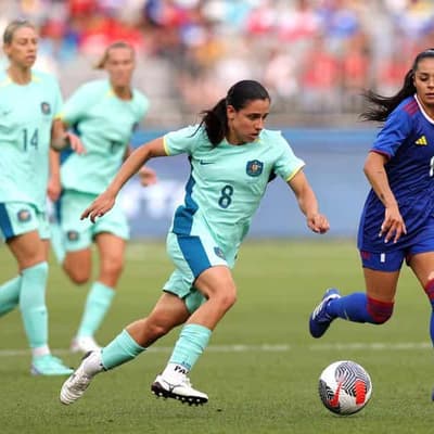 Matildas midfielder Chidiac returns to Mebourne Victory