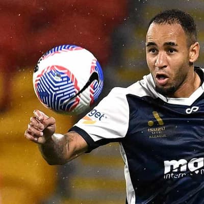 Mariners' rise continues with NYE win over Glory