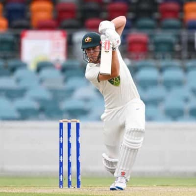 Cummins doesn't want changes in Aussie batting order