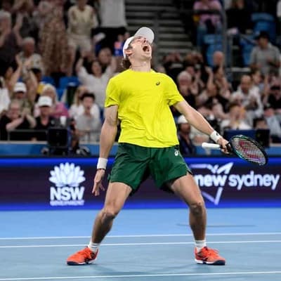 De Minaur downs Zverev but Aussies out of United Cup