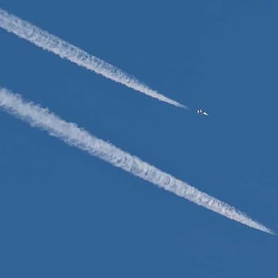 Israeli strike 'kills senior Hezbollah commander'