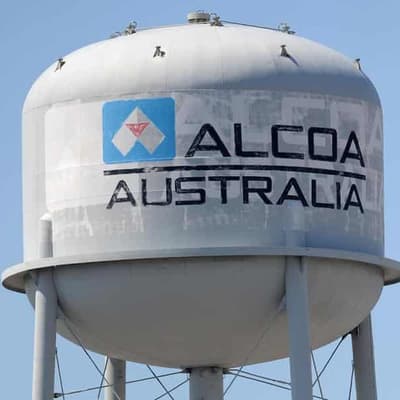 Hundreds of jobs axed as Alcoa winds up old refinery