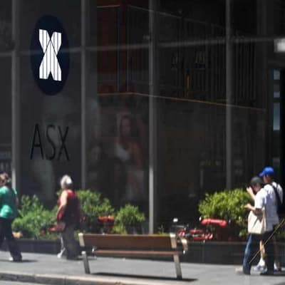 Banks, retailers help push Australian shares higher