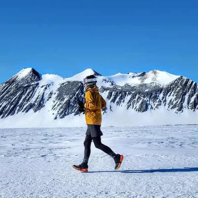 Melbourne mum breaks ultramarathon polar world record