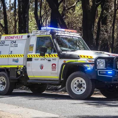 RAAF base among areas under fire threat north of Perth