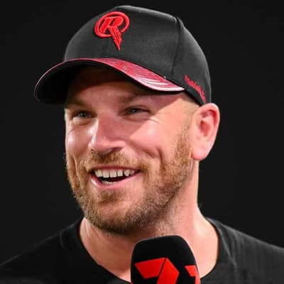 Stars bat first in Melbourne Big Bash League derby
