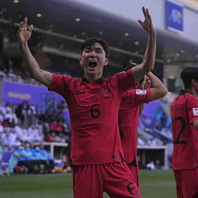 Klinsmann's South Korea start Asian Cup with win
