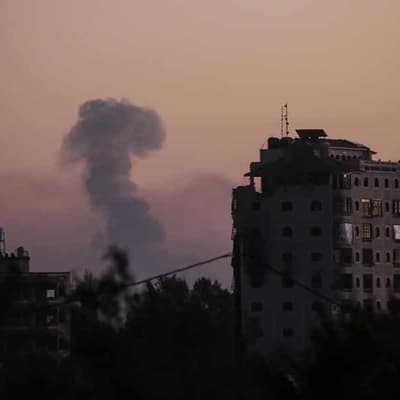 Yemen's Houthis threaten to hit United States ships