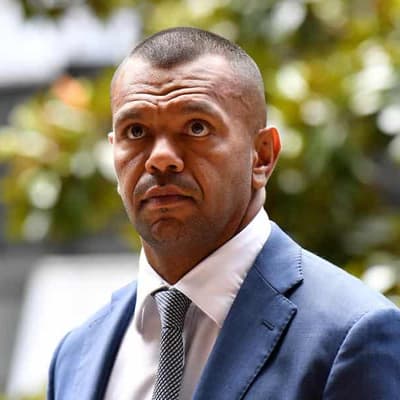 Beale's trial delayed before accuser gives evidence