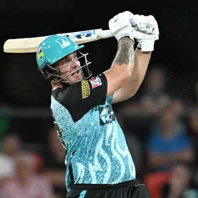 Brown's BBL century catapults him towards overseas deal
