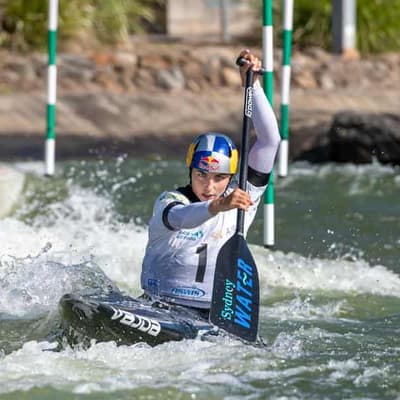 Canoe slalom superstar Fox continues her winning ways