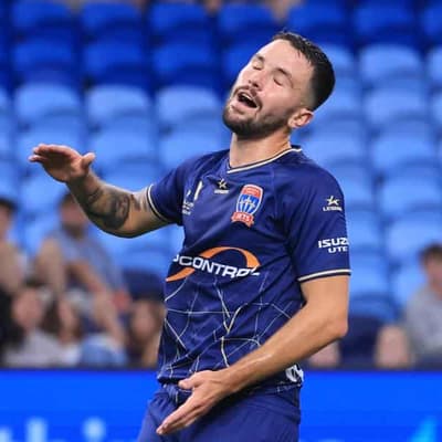 Stamatelopoulos fires Jets to 1-1 ALM draw with Victory