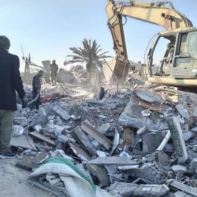 US launches deadly retaliatory strikes in Iraq, Syria